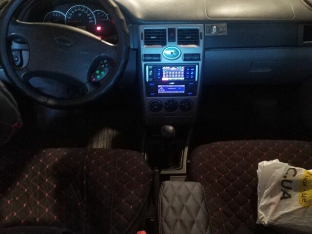 Чорний ВАЗ 2170 Priora, об'ємом двигуна 1.6 л та пробігом 140 тис. км за 3400 $, фото 4 на Automoto.ua