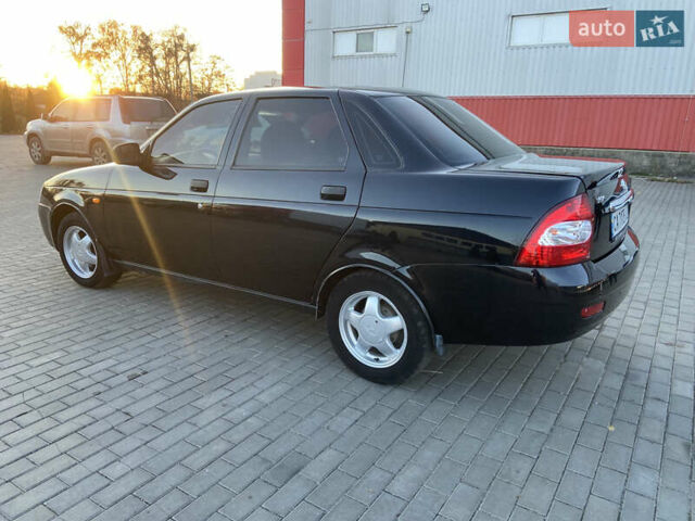 ВАЗ 2170 Priora 2007 у Монастырище на Automoto.ua Чорний ВАЗ 2170 Priora, об'ємом двигуна 1.6 л та пробігом 106 тис. км за 3200 $, фото 10 на Automoto.ua