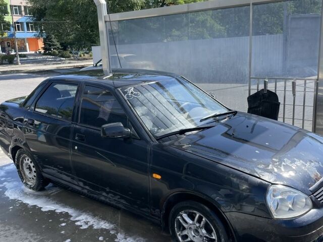 Черный ВАЗ 2170 Priora, объемом двигателя 1.6 л и пробегом 300 тыс. км за 1300 $, фото 3 на Automoto.ua