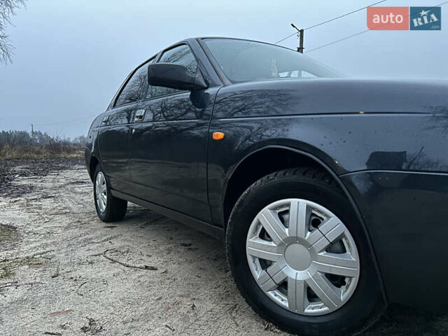 Черный ВАЗ 2170 Priora, объемом двигателя 1.6 л и пробегом 200 тыс. км за 2500 $, фото 12 на Automoto.ua