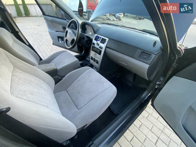 ВАЗ 2170 Priora 2007 у Монастырище на Automoto.ua Чорний ВАЗ 2170 Priora, об'ємом двигуна 1.6 л та пробігом 106 тис. км за 3200 $, фото 35 на Automoto.ua