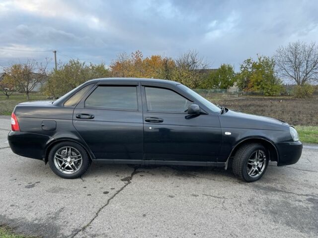 Черный ВАЗ 2170 Priora, объемом двигателя 1.6 л и пробегом 157 тыс. км за 1750 $, фото 1 на Automoto.ua