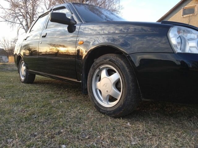 Черный ВАЗ 2170 Priora, объемом двигателя 1.6 л и пробегом 279 тыс. км за 2750 $, фото 1 на Automoto.ua