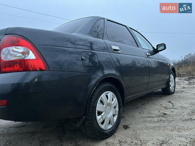 Черный ВАЗ 2170 Priora, объемом двигателя 1.6 л и пробегом 200 тыс. км за 2500 $, фото 10 на Automoto.ua