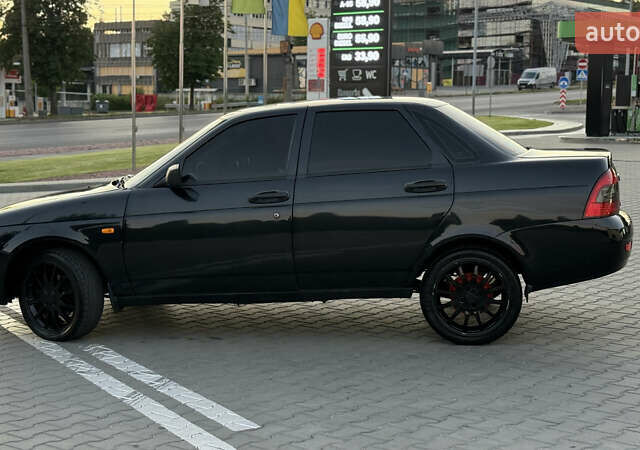 Черный ВАЗ 2170 Priora, объемом двигателя 1.6 л и пробегом 220 тыс. км за 2480 $, фото 4 на Automoto.ua