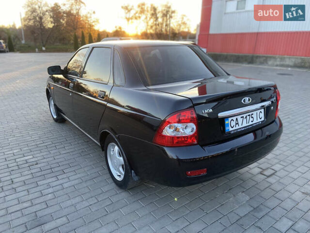 ВАЗ 2170 Priora 2007 у Монастырище на Automoto.ua Чорний ВАЗ 2170 Priora, об'ємом двигуна 1.6 л та пробігом 106 тис. км за 3200 $, фото 8 на Automoto.ua