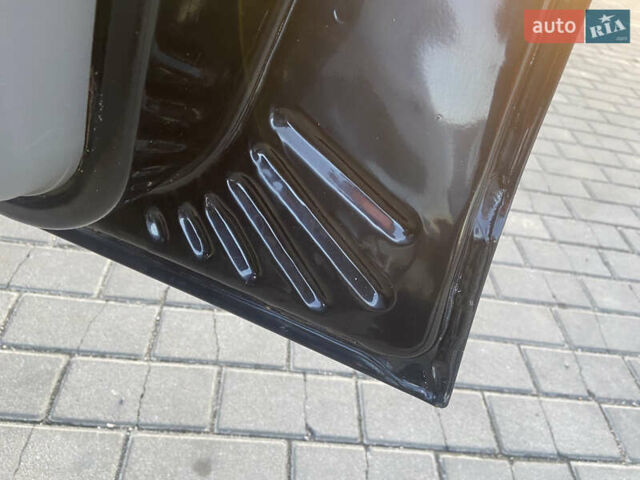 ВАЗ 2170 Priora 2007 у Монастырище на Automoto.ua Чорний ВАЗ 2170 Priora, об'ємом двигуна 1.6 л та пробігом 106 тис. км за 3200 $, фото 36 на Automoto.ua