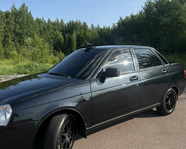 Черный ВАЗ 2170 Priora, объемом двигателя 1.6 л и пробегом 170 тыс. км за 2899 $, фото 1 на Automoto.ua