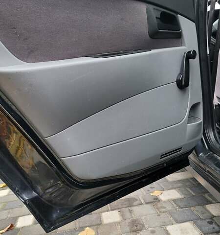 Черный ВАЗ 2170 Priora, объемом двигателя 1.6 л и пробегом 209 тыс. км за 2200 $, фото 11 на Automoto.ua