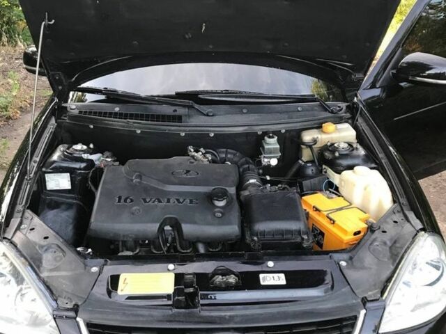 Черный ВАЗ 2170 Priora, объемом двигателя 1.6 л и пробегом 148 тыс. км за 3600 $, фото 13 на Automoto.ua