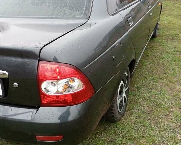 Черный ВАЗ 2170 Priora, объемом двигателя 1.6 л и пробегом 173 тыс. км за 2500 $, фото 5 на Automoto.ua