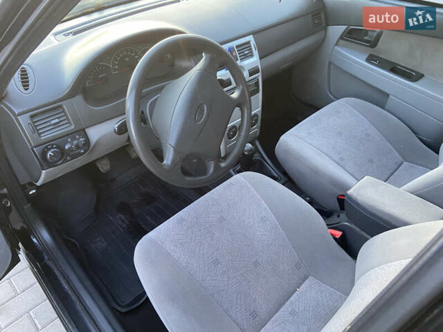 ВАЗ 2170 Priora 2007 у Монастырище на Automoto.ua Чорний ВАЗ 2170 Priora, об'ємом двигуна 1.6 л та пробігом 106 тис. км за 3200 $, фото 21 на Automoto.ua