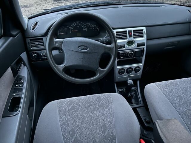 Черный ВАЗ 2170 Priora, объемом двигателя 1.6 л и пробегом 200 тыс. км за 2500 $, фото 12 на Automoto.ua