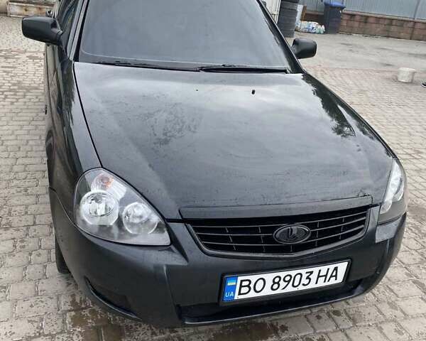 Чорний ВАЗ 2170 Priora, об'ємом двигуна 1.6 л та пробігом 450 тис. км за 1999 $, фото 1 на Automoto.ua
