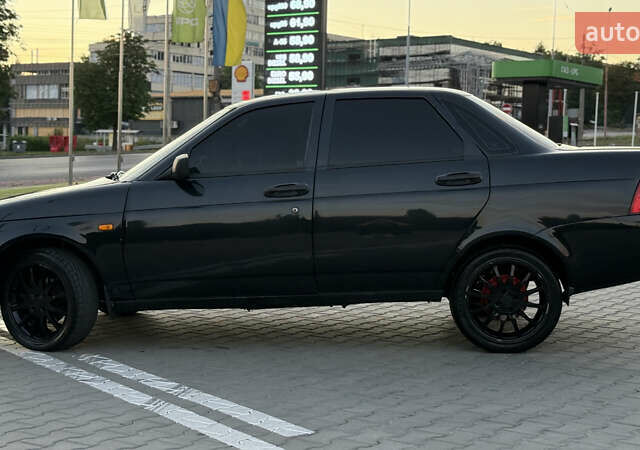 Черный ВАЗ 2170 Priora, объемом двигателя 1.6 л и пробегом 220 тыс. км за 2480 $, фото 3 на Automoto.ua