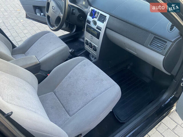 ВАЗ 2170 Priora 2007 у Монастырище на Automoto.ua Чорний ВАЗ 2170 Priora, об'ємом двигуна 1.6 л та пробігом 106 тис. км за 3200 $, фото 34 на Automoto.ua