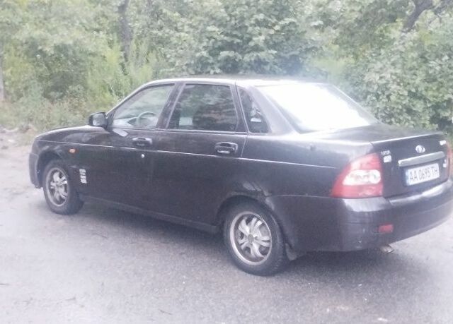 Черный ВАЗ 2170 Priora, объемом двигателя 1.6 л и пробегом 193 тыс. км за 1300 $, фото 1 на Automoto.ua