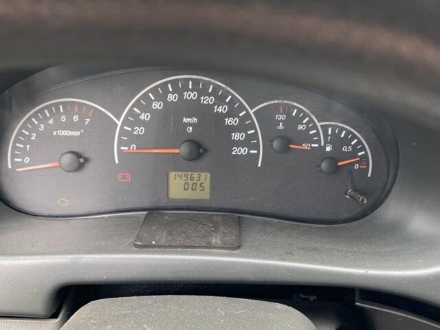 Черный ВАЗ 2170 Priora, объемом двигателя 1.6 л и пробегом 149 тыс. км за 900 $, фото 10 на Automoto.ua