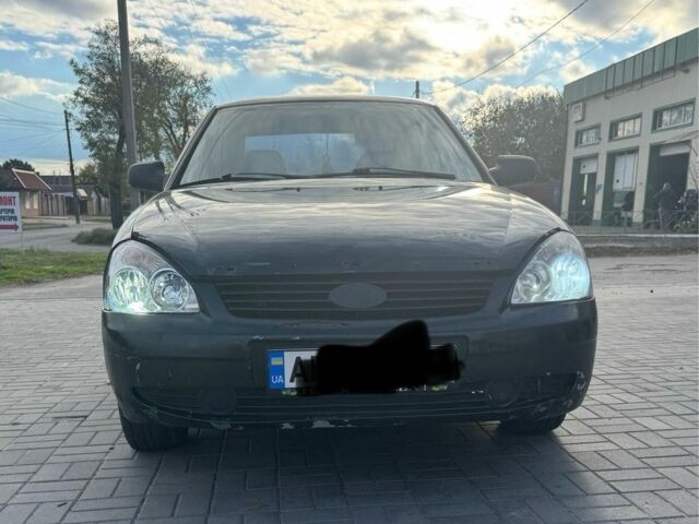 Черный ВАЗ 2170 Priora, объемом двигателя 1.6 л и пробегом 253 тыс. км за 2000 $, фото 6 на Automoto.ua