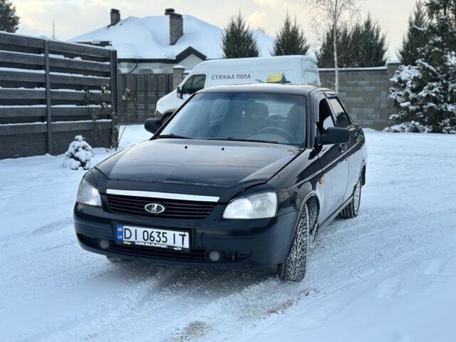 Чорний ВАЗ 2170 Priora, об'ємом двигуна 1.6 л та пробігом 280 тис. км за 1600 $, фото 2 на Automoto.ua
