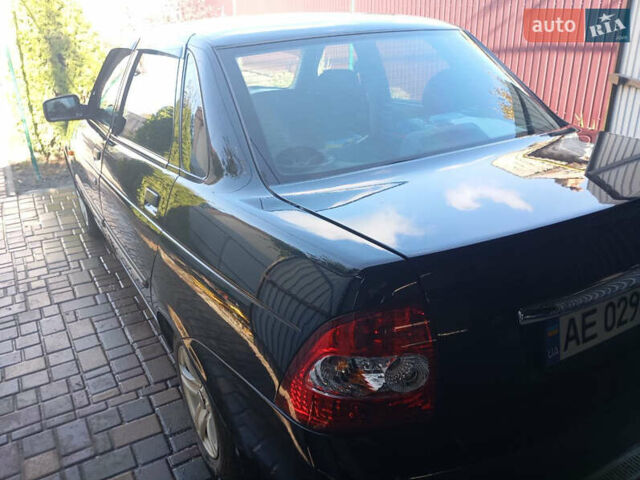 Черный ВАЗ 2170 Priora, объемом двигателя 1.6 л и пробегом 180 тыс. км за 3100 $, фото 3 на Automoto.ua