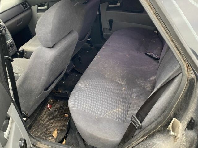 Черный ВАЗ 2170 Priora, объемом двигателя 1.6 л и пробегом 149 тыс. км за 900 $, фото 6 на Automoto.ua