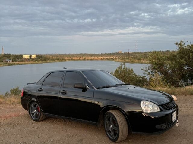 Чорний ВАЗ 2170 Priora, об'ємом двигуна 1.6 л та пробігом 351 тис. км за 2800 $, фото 6 на Automoto.ua