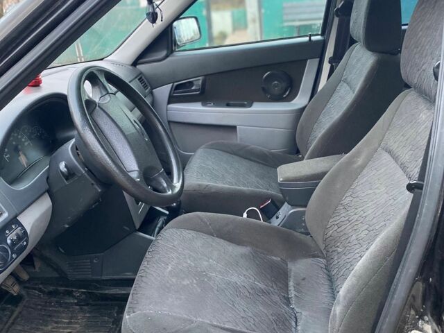 Чорний ВАЗ 2170 Priora, об'ємом двигуна 1.6 л та пробігом 214 тис. км за 2100 $, фото 9 на Automoto.ua