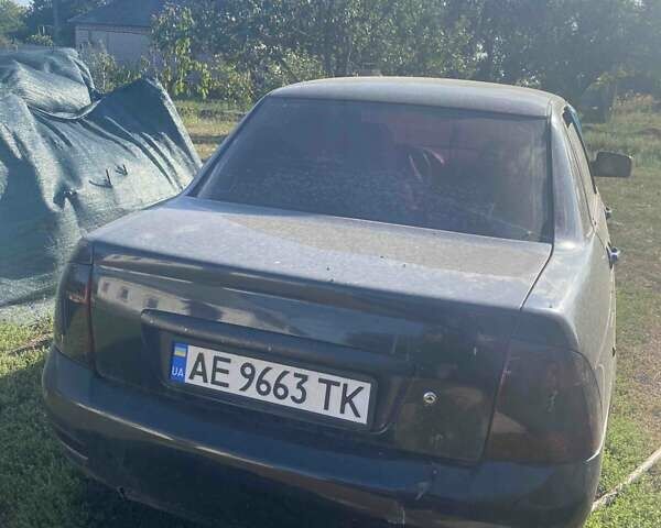 Чорний ВАЗ 2170 Priora, об'ємом двигуна 1.6 л та пробігом 220 тис. км за 1150 $, фото 4 на Automoto.ua