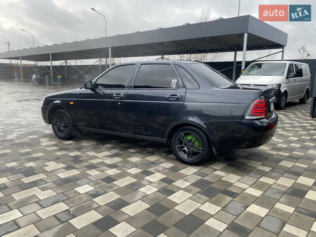 Черный ВАЗ 2170 Priora, объемом двигателя 1.6 л и пробегом 168 тыс. км за 3000 $, фото 1 на Automoto.ua