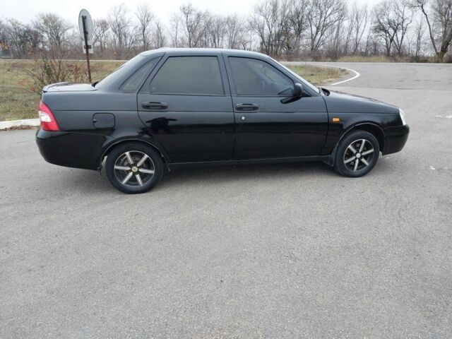 Черный ВАЗ 2170 Priora, объемом двигателя 1.6 л и пробегом 230 тыс. км за 2900 $, фото 4 на Automoto.ua