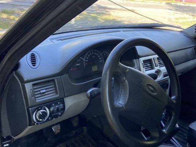 Чорний ВАЗ 2170 Priora, об'ємом двигуна 1.6 л та пробігом 200 тис. км за 2000 $, фото 6 на Automoto.ua
