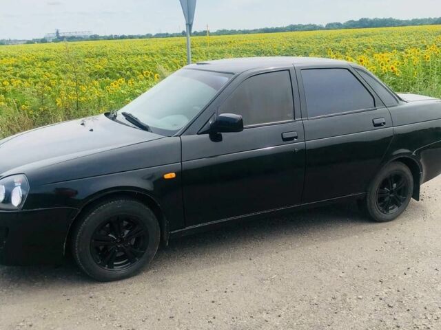 Черный ВАЗ 2170 Priora, объемом двигателя 1.6 л и пробегом 300 тыс. км за 2600 $, фото 1 на Automoto.ua