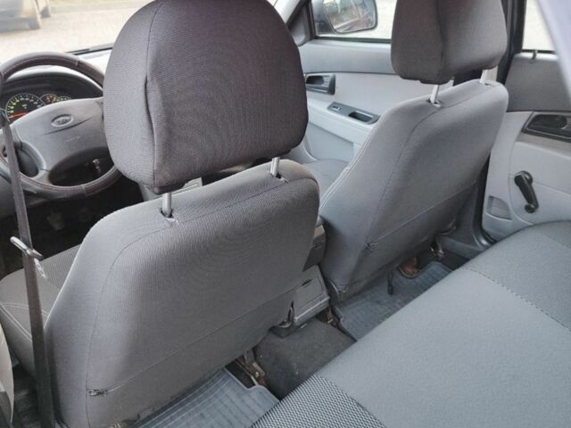 Чорний ВАЗ 2170 Priora, об'ємом двигуна 1.6 л та пробігом 215 тис. км за 2999 $, фото 11 на Automoto.ua