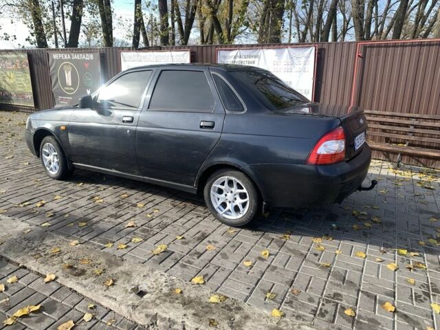 Чорний ВАЗ 2170 Priora, об'ємом двигуна 1.6 л та пробігом 130 тис. км за 1550 $, фото 4 на Automoto.ua