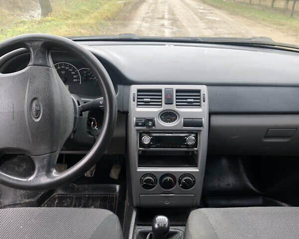 Чорний ВАЗ 2170 Priora, об'ємом двигуна 1.6 л та пробігом 156 тис. км за 3100 $, фото 4 на Automoto.ua