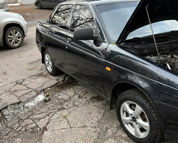 ВАЗ 2170 Priora 2008 в Прилуках на Automoto.ua Черный ВАЗ 2170 Priora, объемом двигателя 1.6 л и пробегом 290 тыс. км за 3300 $, фото 2 на Automoto.ua