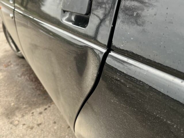 Черный ВАЗ 2170 Priora, объемом двигателя 1.6 л и пробегом 262 тыс. км за 2898 $, фото 7 на Automoto.ua