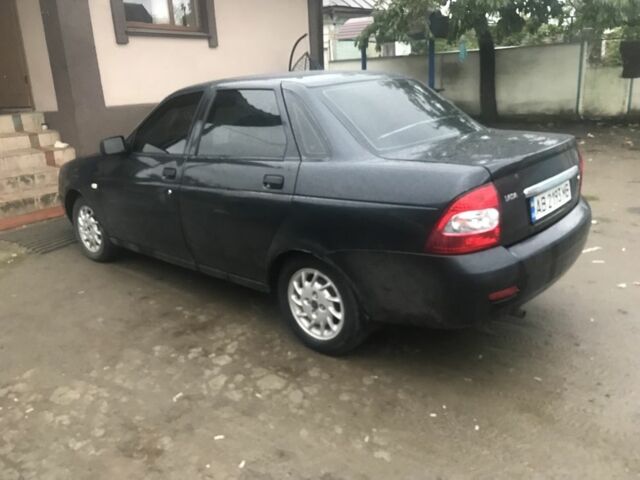 Черный ВАЗ 2170 Priora, объемом двигателя 1.6 л и пробегом 173 тыс. км за 1900 $, фото 2 на Automoto.ua