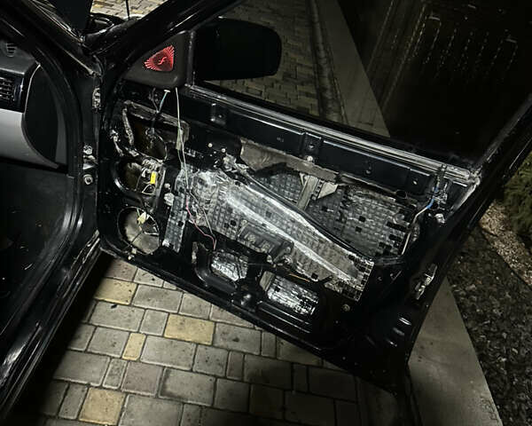 Черный ВАЗ 2170 Priora, объемом двигателя 1.6 л и пробегом 132 тыс. км за 3600 $, фото 21 на Automoto.ua