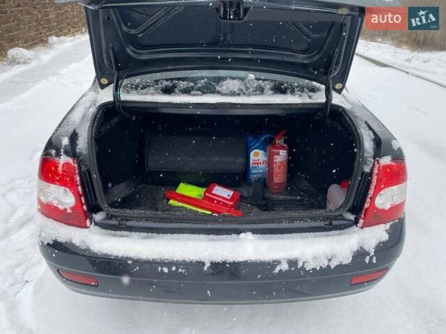 Черный ВАЗ 2170 Priora, объемом двигателя 1.6 л и пробегом 252 тыс. км за 2990 $, фото 6 на Automoto.ua