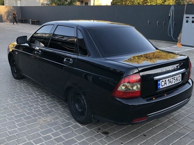 Чорний ВАЗ 2170 Priora, об'ємом двигуна 1.6 л та пробігом 300 тис. км за 2800 $, фото 1 на Automoto.ua