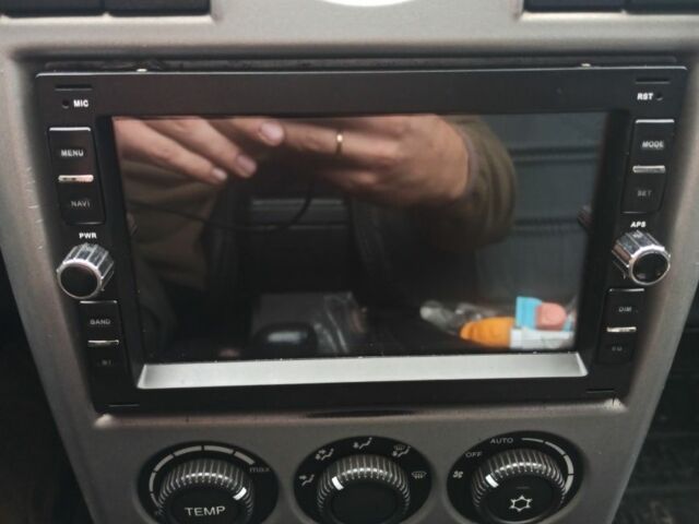 Черный ВАЗ 2170 Priora, объемом двигателя 1.6 л и пробегом 210 тыс. км за 3500 $, фото 2 на Automoto.ua