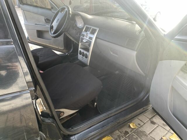 Чорний ВАЗ 2170 Priora, об'ємом двигуна 1.6 л та пробігом 130 тис. км за 1550 $, фото 8 на Automoto.ua