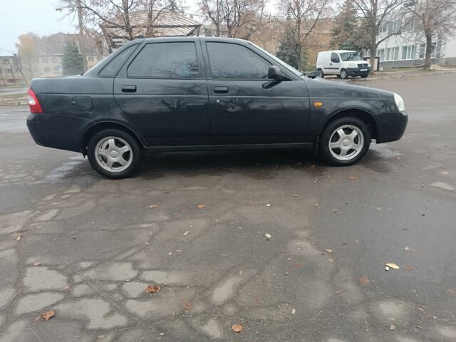 Черный ВАЗ 2170 Priora, объемом двигателя 0 л и пробегом 180 тыс. км за 1750 $, фото 3 на Automoto.ua