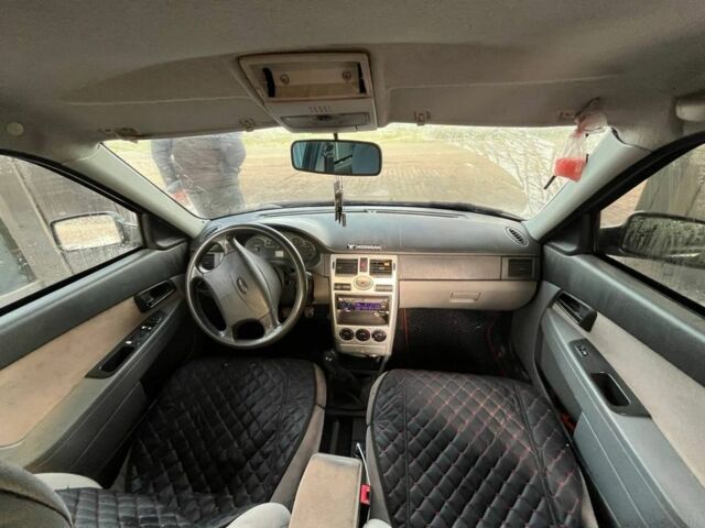 Черный ВАЗ 2170 Priora, объемом двигателя 1.6 л и пробегом 137 тыс. км за 2600 $, фото 4 на Automoto.ua