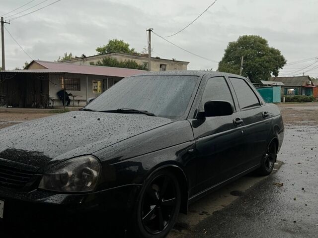 Черный ВАЗ 2170 Priora, объемом двигателя 1.6 л и пробегом 180 тыс. км за 2000 $, фото 5 на Automoto.ua