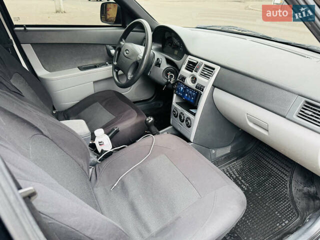 Чорний ВАЗ 2170 Priora, об'ємом двигуна 1.6 л та пробігом 144 тис. км за 3100 $, фото 9 на Automoto.ua