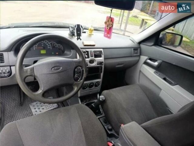 Чорний ВАЗ 2170 Priora, об'ємом двигуна 1.6 л та пробігом 142 тис. км за 2200 $, фото 23 на Automoto.ua