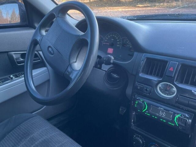 Черный ВАЗ 2170 Priora, объемом двигателя 1.6 л и пробегом 3 тыс. км за 1090 $, фото 10 на Automoto.ua